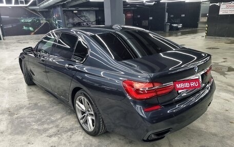 BMW 7 серия, 2018 год, 3 650 000 рублей, 5 фотография