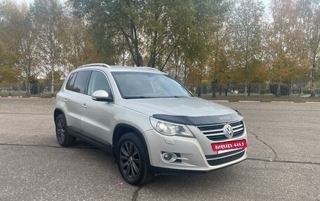 Volkswagen Tiguan I, 2009 год, 949 000 рублей, 3 фотография
