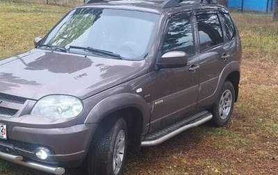 Chevrolet Niva I рестайлинг, 2017 год, 650 000 рублей, 1 фотография