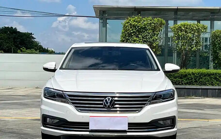 Volkswagen Lavida, 2021 год, 1 200 222 рублей, 2 фотография