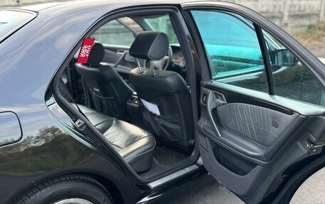 Mercedes-Benz E-Класс, 2001 год, 750 000 рублей, 25 фотография