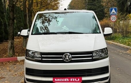 Volkswagen Caravelle T6 рестайлинг, 2019 год, 3 450 000 рублей, 3 фотография