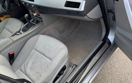 BMW 5 серия, 2004 год, 1 000 000 рублей, 9 фотография