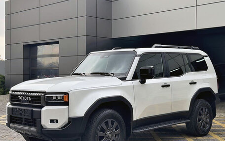 Toyota Land Cruiser Prado, 2024 год, 10 300 000 рублей, 1 фотография