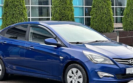 Hyundai Solaris II рестайлинг, 2015 год, 830 000 рублей, 1 фотография