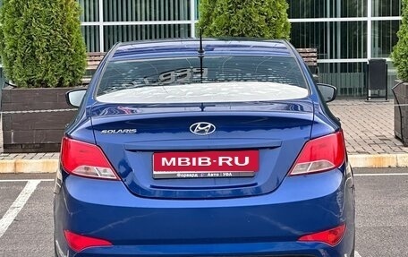 Hyundai Solaris II рестайлинг, 2015 год, 830 000 рублей, 5 фотография