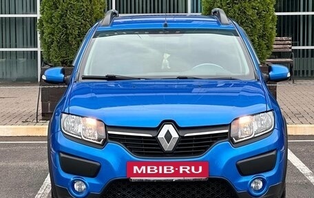 Renault Sandero II рестайлинг, 2016 год, 855 000 рублей, 2 фотография
