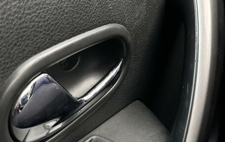 Renault Sandero II рестайлинг, 2016 год, 855 000 рублей, 10 фотография