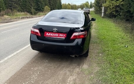 Toyota Camry, 2006 год, 980 000 рублей, 4 фотография