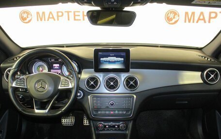 Mercedes-Benz GLA, 2015 год, 1 900 000 рублей, 16 фотография