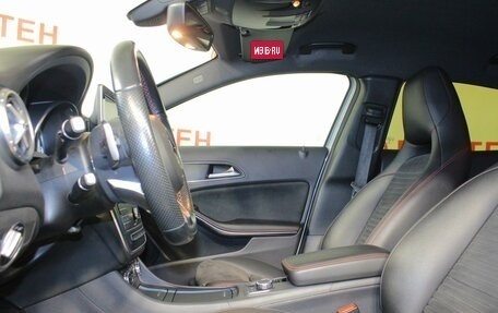 Mercedes-Benz GLA, 2015 год, 1 900 000 рублей, 9 фотография