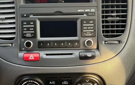 KIA Rio II, 2011 год, 600 000 рублей, 16 фотография