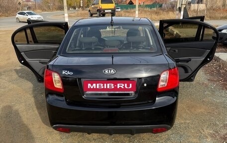 KIA Rio II, 2011 год, 600 000 рублей, 4 фотография