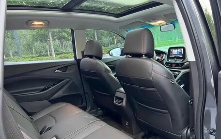 Chevrolet Orlando, 2021 год, 1 750 000 рублей, 13 фотография