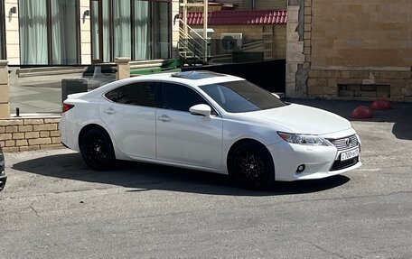 Lexus ES VII, 2014 год, 2 150 000 рублей, 2 фотография