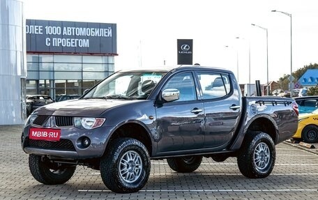 Mitsubishi L200 IV рестайлинг, 2007 год, 895 000 рублей, 1 фотография