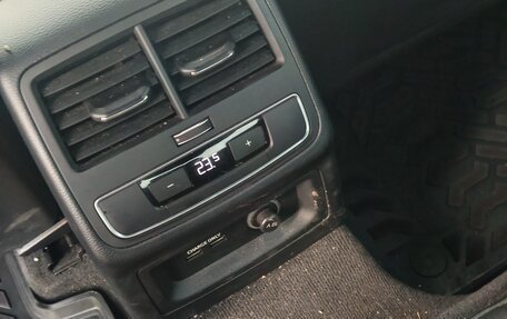 Audi A4, 2019 год, 2 800 000 рублей, 10 фотография