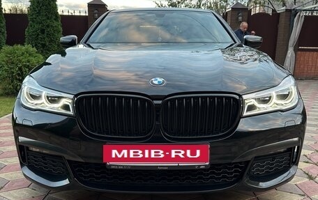 BMW 7 серия, 2018 год, 3 500 000 рублей, 2 фотография