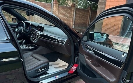 BMW 7 серия, 2018 год, 3 500 000 рублей, 14 фотография