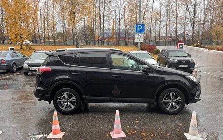 Toyota RAV4, 2019 год, 2 500 000 рублей, 4 фотография