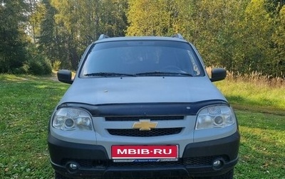 Chevrolet Niva I рестайлинг, 2012 год, 305 000 рублей, 1 фотография