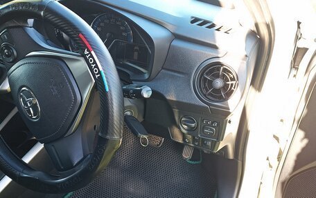 Toyota Corolla, 2017 год, 1 350 000 рублей, 13 фотография