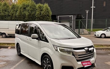 Honda Stepwgn IV, 2021 год, 2 895 000 рублей, 6 фотография