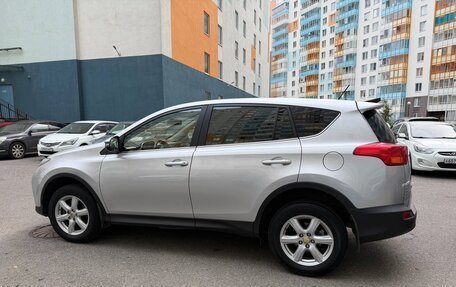 Toyota RAV4, 2013 год, 1 580 000 рублей, 6 фотография