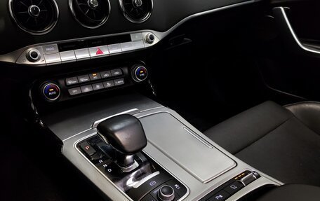 KIA Stinger I, 2018 год, 2 570 000 рублей, 11 фотография