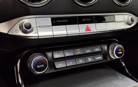 KIA Stinger I, 2018 год, 2 570 000 рублей, 13 фотография