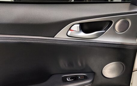 KIA Stinger I, 2018 год, 2 570 000 рублей, 20 фотография