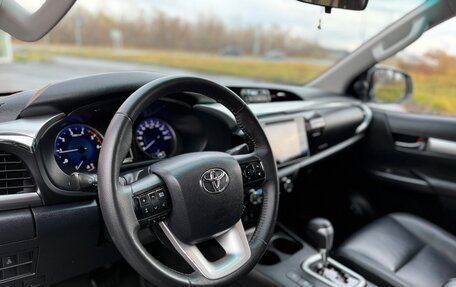 Toyota Hilux VIII, 2016 год, 3 200 000 рублей, 5 фотография