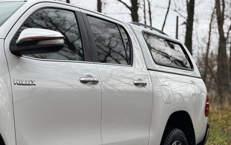 Toyota Hilux VIII, 2016 год, 3 200 000 рублей, 15 фотография