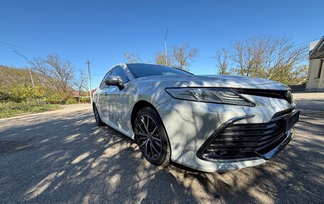 Toyota Camry, 2021 год, 3 850 000 рублей, 1 фотография