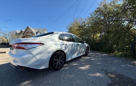 Toyota Camry, 2021 год, 3 850 000 рублей, 3 фотография