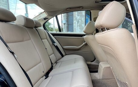 BMW 3 серия, 2004 год, 800 000 рублей, 12 фотография