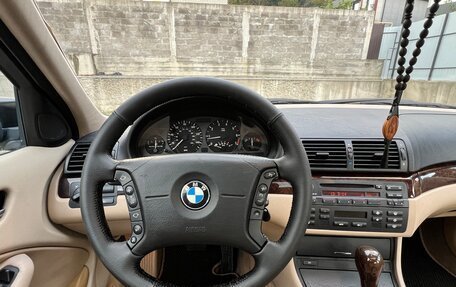 BMW 3 серия, 2004 год, 800 000 рублей, 14 фотография