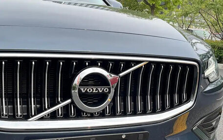 Volvo S60 III, 2022 год, 2 298 511 рублей, 8 фотография