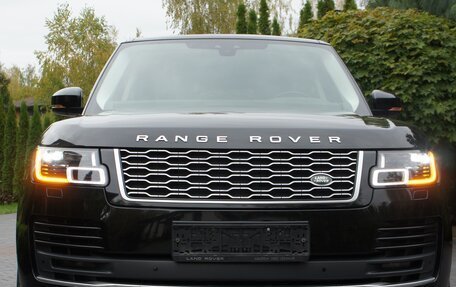 Land Rover Range Rover IV рестайлинг, 2018 год, 7 500 000 рублей, 3 фотография