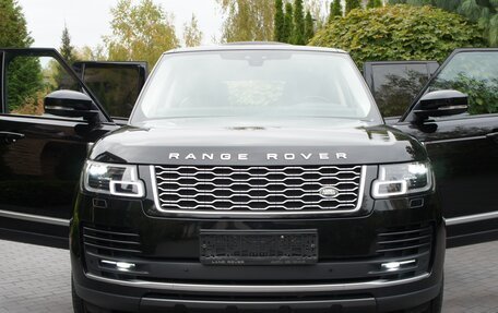 Land Rover Range Rover IV рестайлинг, 2018 год, 7 500 000 рублей, 2 фотография