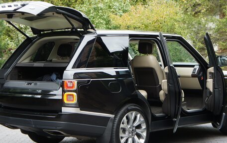 Land Rover Range Rover IV рестайлинг, 2018 год, 7 500 000 рублей, 21 фотография