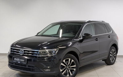 Volkswagen Tiguan II, 2019 год, 2 425 000 рублей, 1 фотография