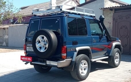 Toyota Land Cruiser 70, 2008 год, 5 500 000 рублей, 5 фотография