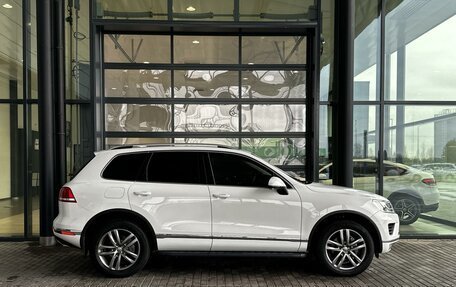 Volkswagen Touareg III, 2015 год, 2 750 000 рублей, 4 фотография