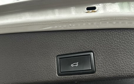 Volkswagen Touareg III, 2015 год, 2 750 000 рублей, 20 фотография