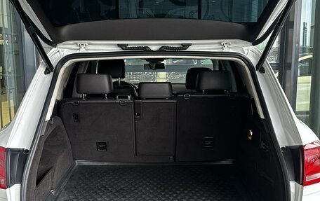 Volkswagen Touareg III, 2015 год, 2 750 000 рублей, 21 фотография