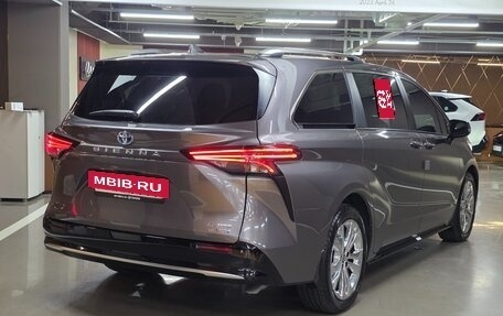 Toyota Sienna, 2023 год, 5 086 573 рублей, 3 фотография