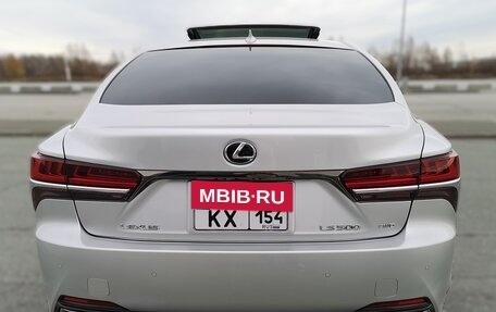 Lexus LS IV, 2018 год, 4 800 000 рублей, 7 фотография