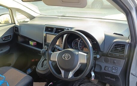 Toyota Ractis II, 2015 год, 1 000 000 рублей, 9 фотография