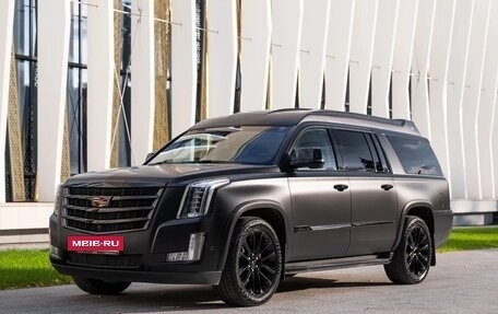 Cadillac Escalade IV, 2019 год, 5 600 000 рублей, 14 фотография